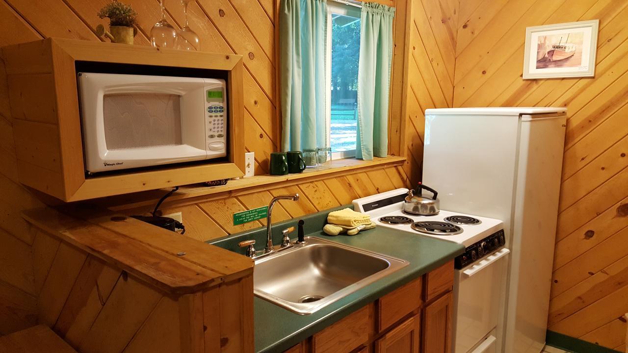 Emerald Forest Cabins Trinidad Luaran gambar